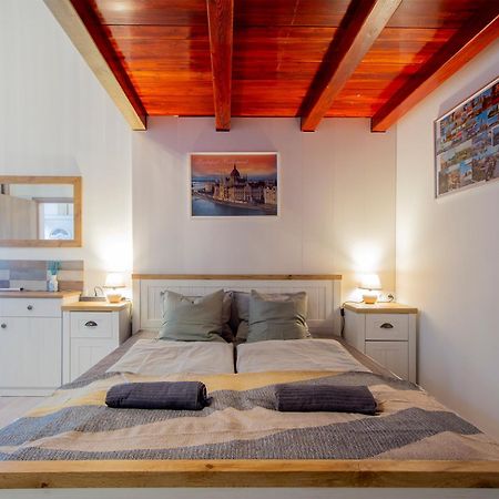 Dob Apartment With Ac Βουδαπέστη Εξωτερικό φωτογραφία