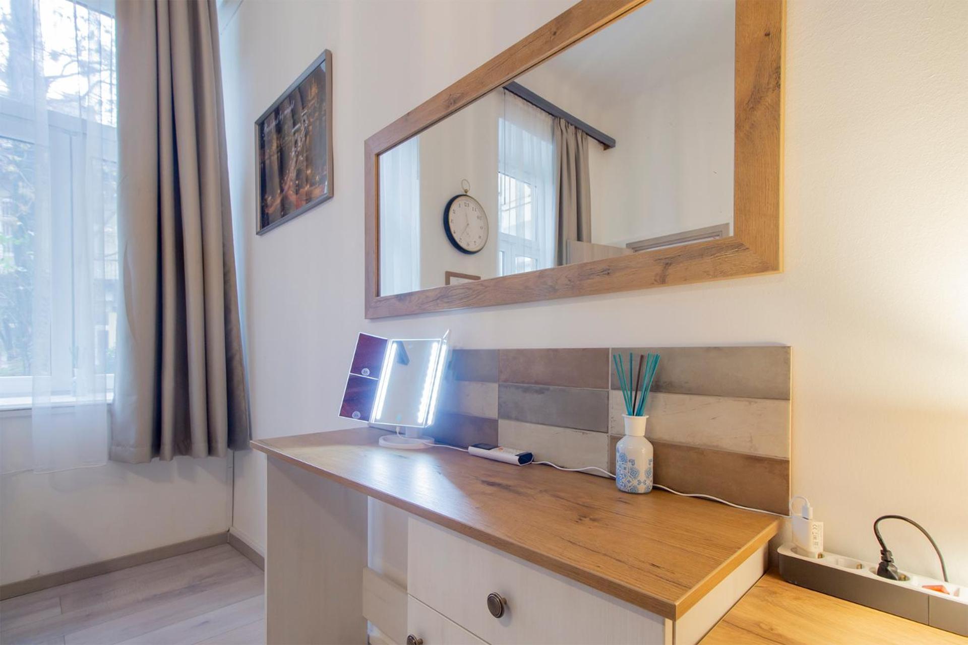 Dob Apartment With Ac Βουδαπέστη Εξωτερικό φωτογραφία
